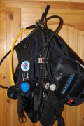 Bags Sport - Jacket SEA RIDER PRO & Atemregler IKON Set - jetzt nur 459,00 Euro